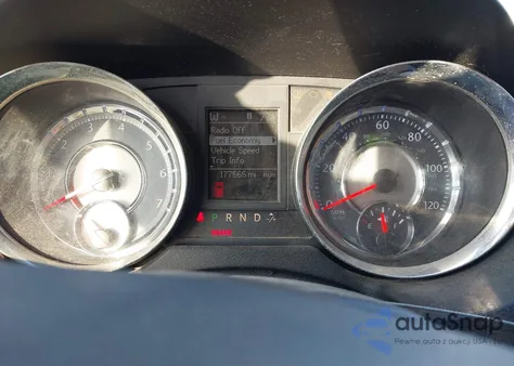 2014 Chrysler Town & Country Touring из США, поврежденный, VIN 2C4RC1BG8ER441418